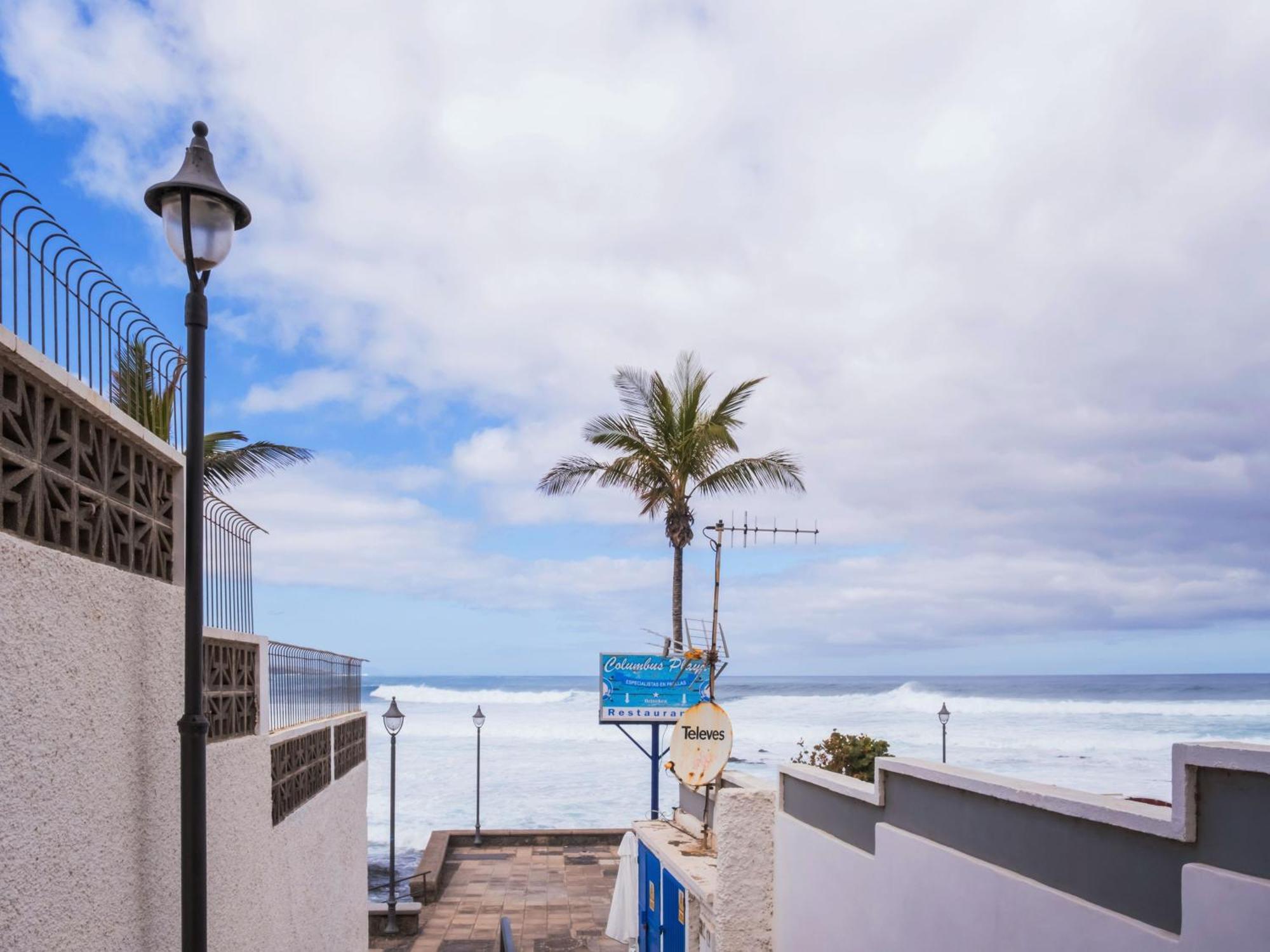 Live Punta Columbus Pool & Beach Front Punta Del Hidalgo Luaran gambar